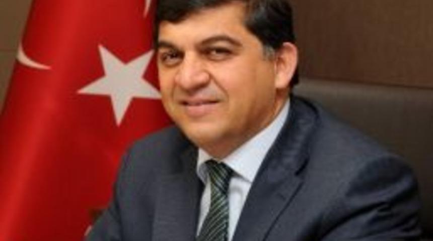 Fadıloğlu: &ldquo;gazi Mustafa Kemal Atat&uuml;rk'&uuml; Rahmetle Anıyoruz&rdquo;