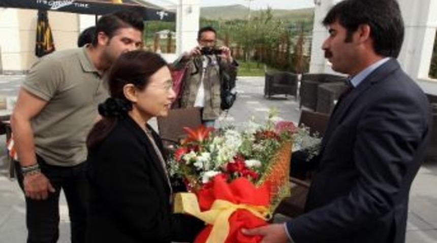 Van Belediye Başkanından Dr. Miyazaki&rsquo;nin Ailesi Ve Japon Halkına Mektup