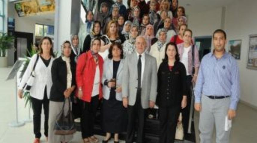 Ak Partili Kadınlar Şehitkamil Belediyesi&rsquo;nin Projelerini Gezdi