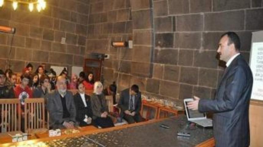 İl Milli Eğitim M&uuml;d&uuml;r&uuml; Bilal Yılmaz Medresede S&ouml;yleşiye Katıldı