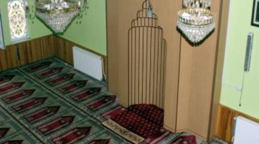 Başkan &Uuml;rg&uuml;p'ten G&ouml;k H&uuml;sam &Ccedil;eki&ccedil; Cami&rsquo;ne B&uuml;y&uuml;k Destek