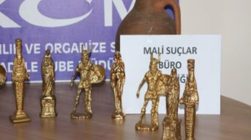 İmitasyon Tarihi Eserlerle Dolandırıcılık Yapan &Ccedil;ete &Ccedil;&ouml;kertildi