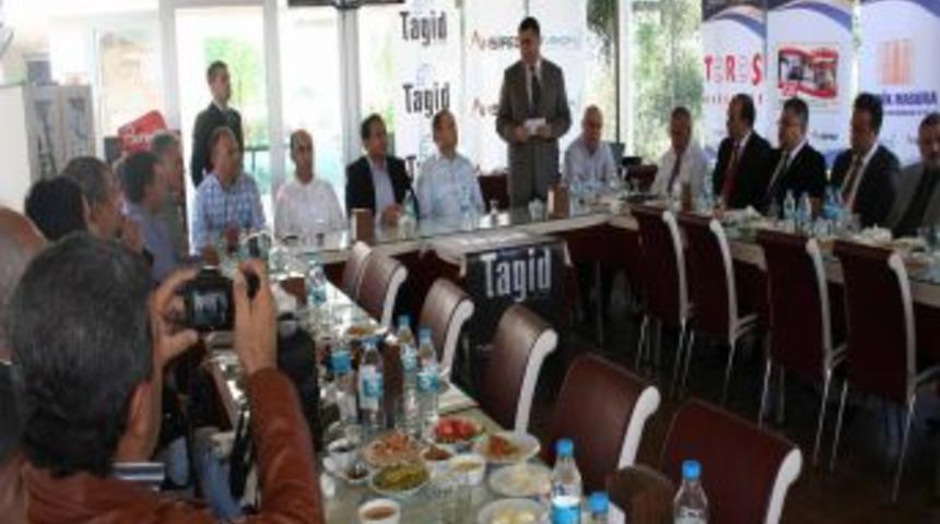 TAGİD Y&ouml;netimi, Protokol Ile Tarsus'un Problemlerini Ele Aldı
