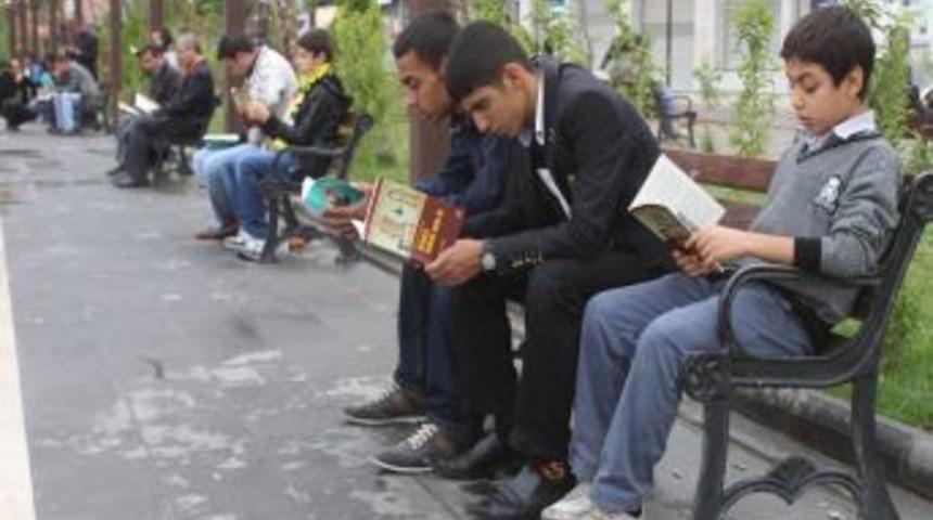 Cizre&rsquo;de &lsquo;Okumak Hayattır&rsquo; Kampanyası Başlatıldı