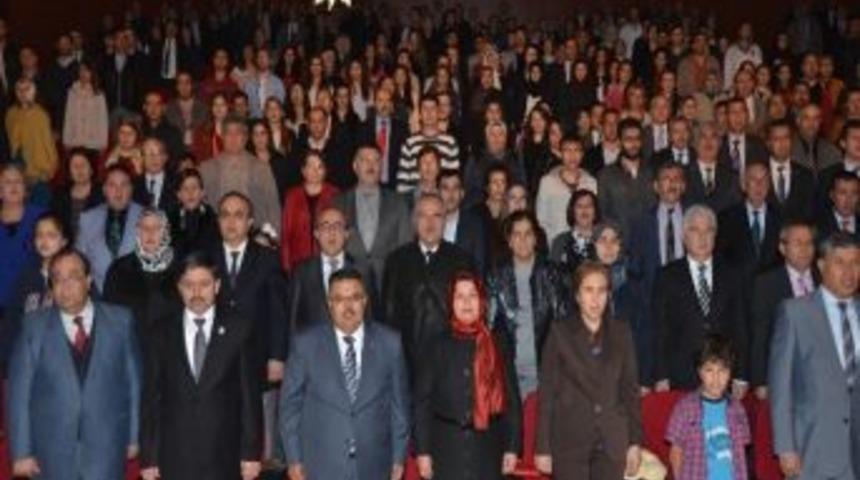 Bilecik Belediyesi 8. Ulusal Bilecik Tiyatro Festivali Başladı