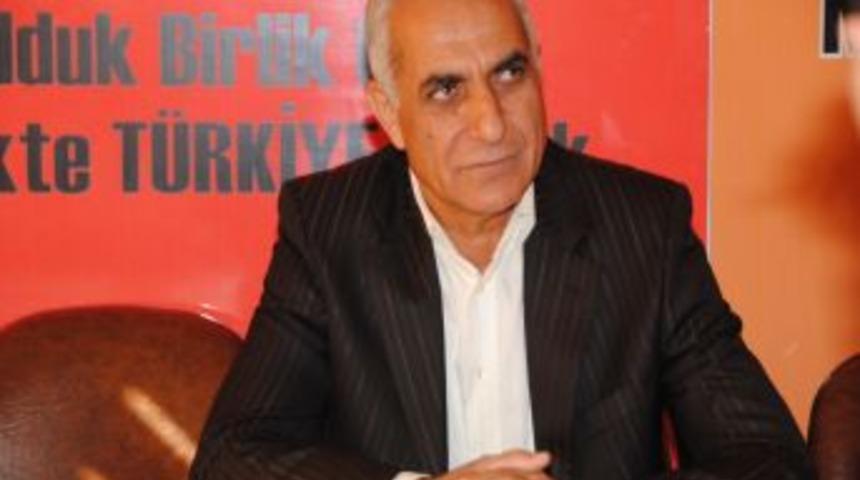 İlk Se&ccedil;imini Bir Oyla Kaybetti, 20 Yıldır Belde Belediye Başkanlığı Yapıyor