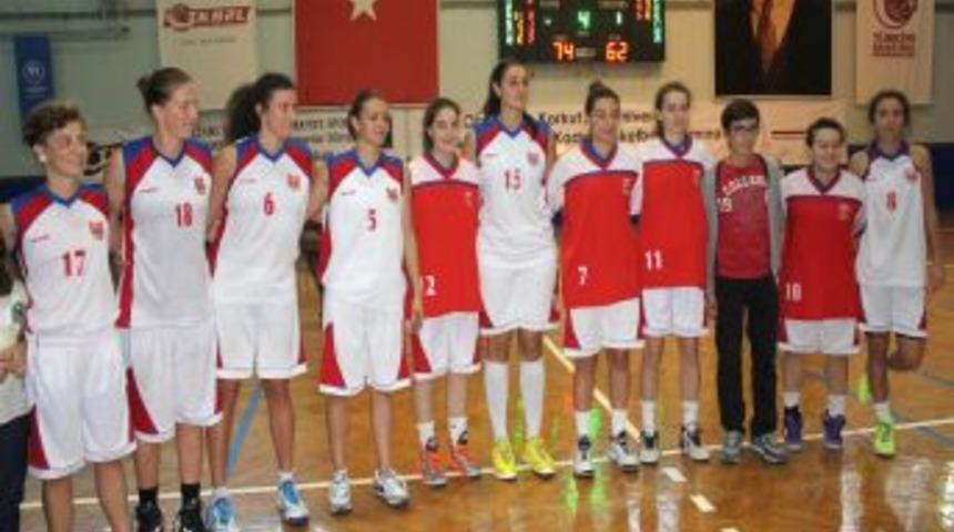 As Osmaniye Gen&ccedil;lik Sahadan 74-62 Galip Ayrıldı