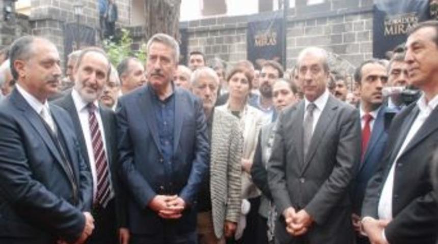 Bakan Eker Diyarbakır&rsquo;da