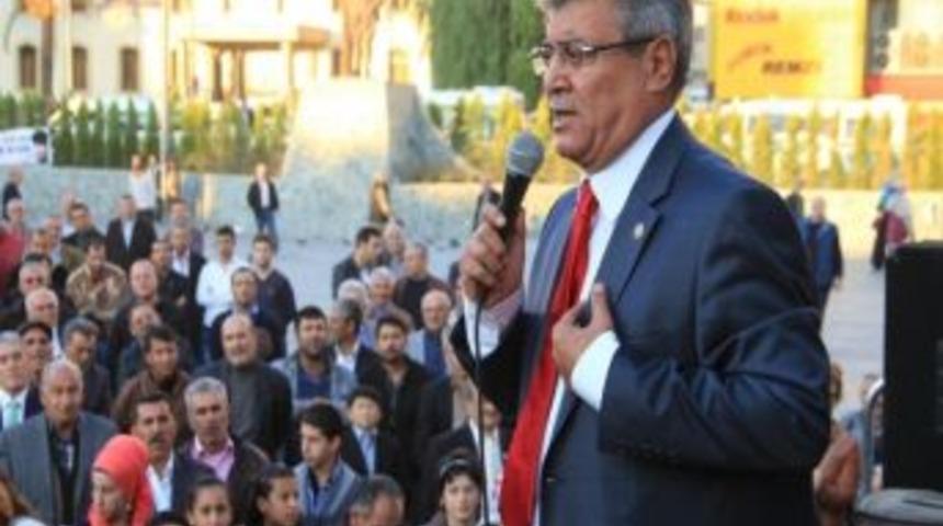 Ak Parti'den Bornova Belediye Başkan Aday Adayı Kaya'dan Değerlendirmeler