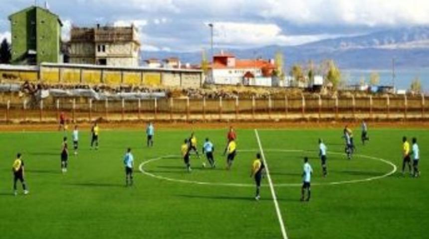 Erciş Şehir Stadyumu Yeniden Canlandı