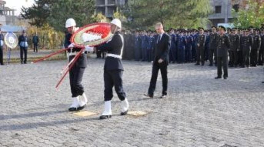 Muş&rsquo;ta 10 Kasım Atat&uuml;rk&rsquo;&uuml; Anma Etkinliği