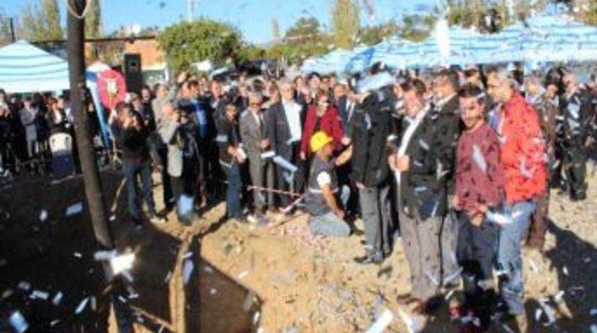 32 Derslikli İmam Hatip Ortaokulu&rsquo;nun Temeli Atıldı