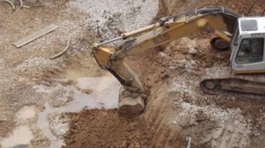 Malatya'da Nereyi Kazsan Su &Ccedil;ıkıyor