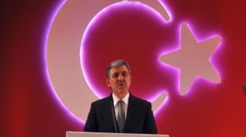Abdullah G&uuml;l: T&uuml;rkiye, Atat&uuml;rk&rsquo;&uuml;n Hayallerini G&ouml;rd&uuml;ğ&uuml; Bir &Uuml;lke Olma Yolundadır