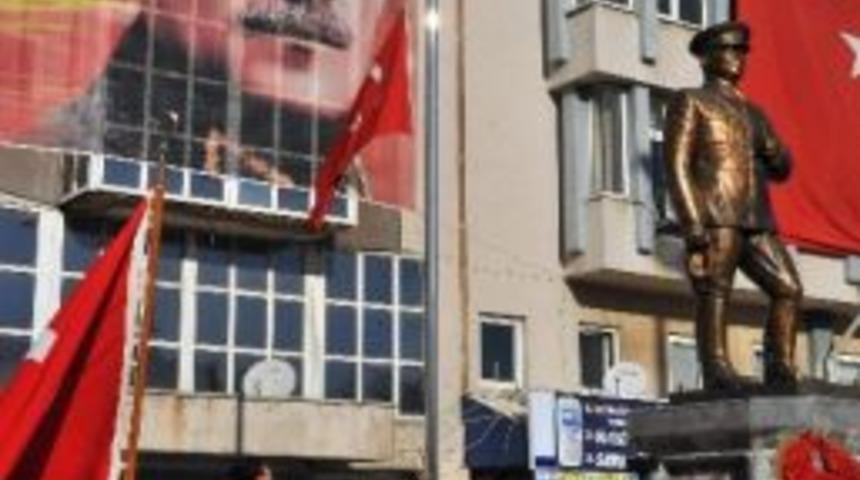 Akşehir&rsquo;de Atat&uuml;rk Anıldı