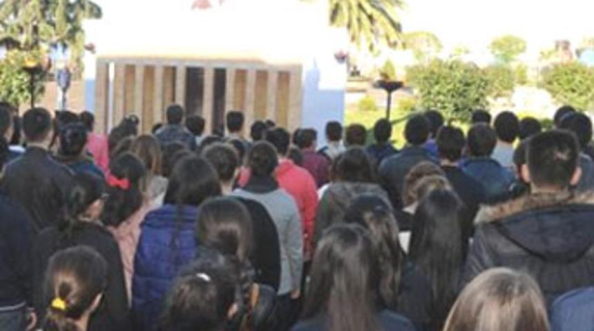 Maket Anıtkabir'e koştular