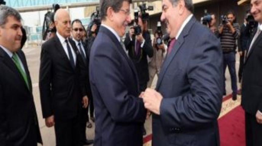 Dışişleri Bakanı Davutoğlu Irak'ta