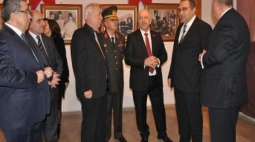 Zonguldak&rsquo;ta, Atat&uuml;rk&rsquo;&uuml; Anlatan Fotoğraf Sergisi A&ccedil;ıldı