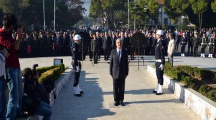 Atat&uuml;rk 75. &Ouml;l&uuml;m Yıl D&ouml;n&uuml;m&uuml;nde Muğla'da Da Anıldı
