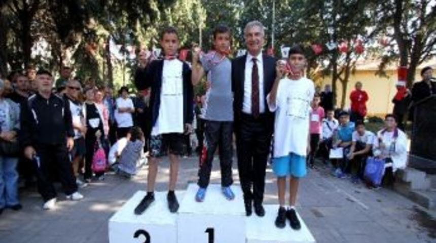 Ata&rsquo;dan Ana&rsquo;ya Koştular