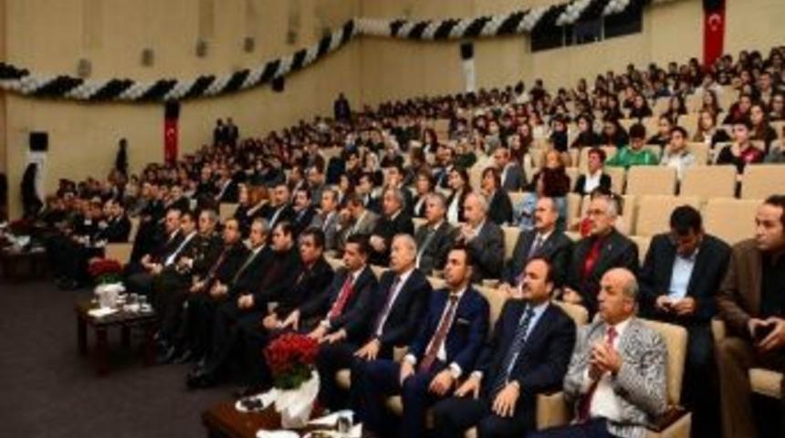 Gazi Mustafa Kemal Atat&uuml;rk Beylikd&uuml;z&uuml;'nde Etkinliklerle Anıldı