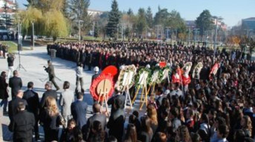 Bolu'da Düzenlenen Törenle Atatürk Anıldı