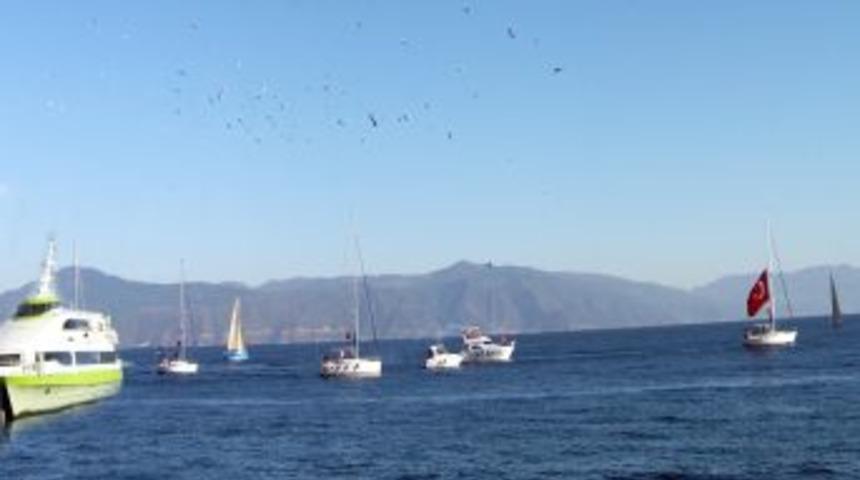 Atatürk, Mudanya'da Denizde Ve Karada Anıldı