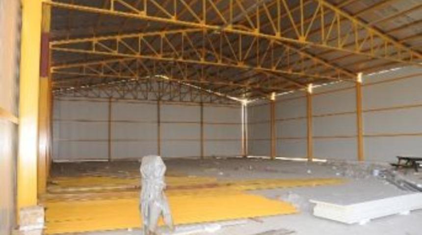 Başiskele Spor Salonunda Sona Yaklaşıldı