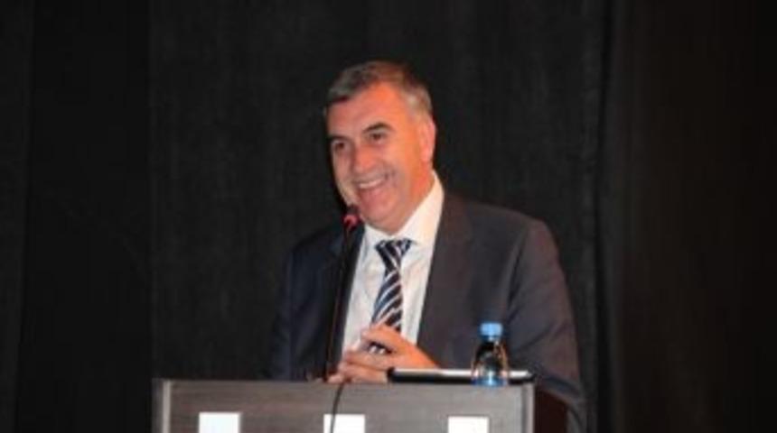 Sakarya B&uuml;y&uuml;kşehir Belediye Başkanı Zeki To&ccedil;oğlu K&uuml;tahya Siyaset Akademisinde Ders Verdi
