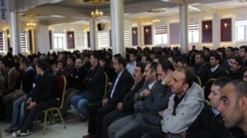 "Problemi Yapan Insan, &Ccedil;&ouml;zecek Olan Da Insandır"