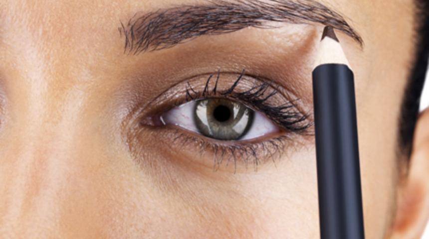 Kıl tekniği ile kaş kontürü nasıl yapılır?