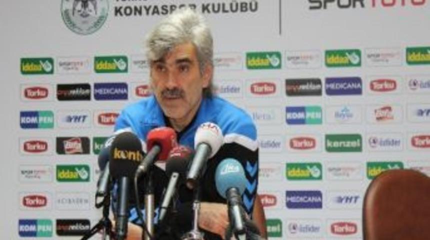 T&uuml;t&uuml;neker, Konya Basınını Eleştirdi