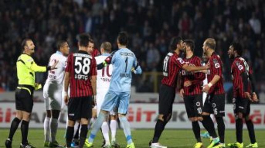 Gen&ccedil;lerbirliği: 1 - Trabzonspor: 2