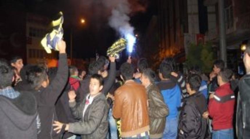 Adıyaman&rsquo;da, Derbi Ma&ccedil;ı Coşkusu