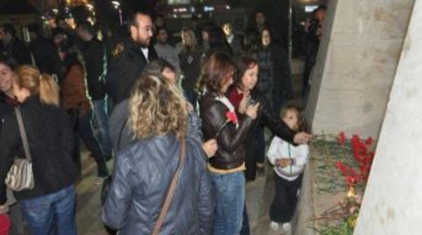 Atat&uuml;rk Ve Cumhuriyet Sonsuza Kadar Var Olacak