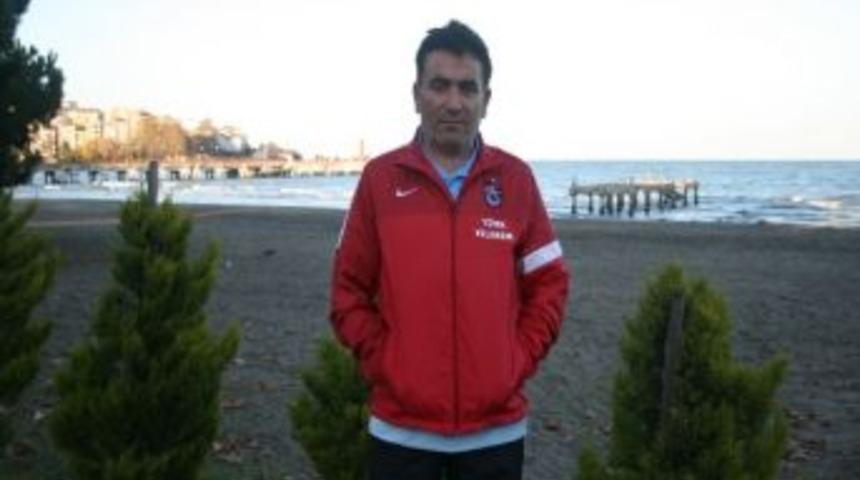 Kupa İ&ccedil;in Y&uuml;r&uuml;yor