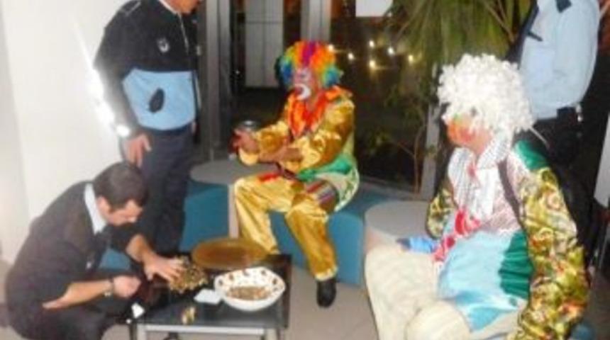 İzmit&rsquo;te palya&ccedil;o dilenciler