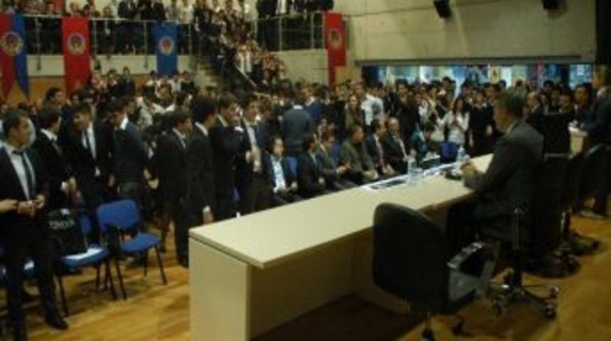 Fikret Orman: &ldquo;biz Hayatımızın Duruşuna G&ouml;re Beşiktaşlıyız&rdquo;