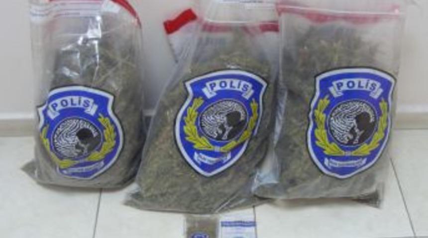 Muş&rsquo;ta 7 Kilo Esrar Ele Ge&ccedil;irildi