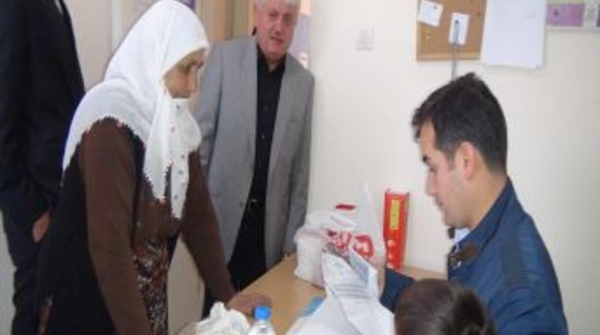 Tatvan&rsquo;da Doktorlar Hastalarına 4 Dilde Hizmet Sunuyor