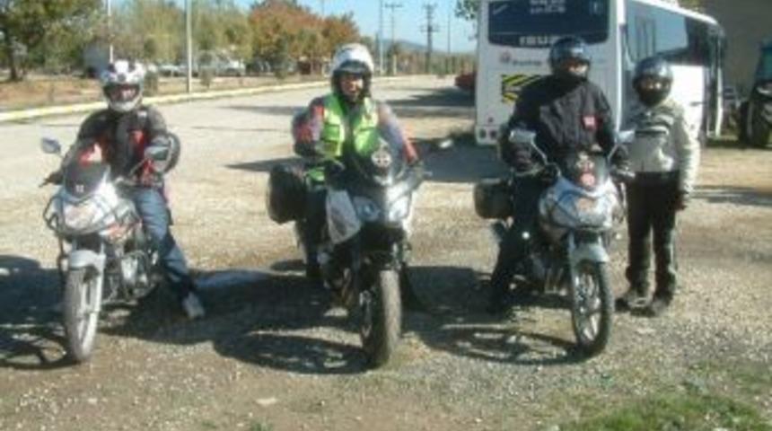 Motosiklet Tutkunlarının &Ccedil;anakkale Gezisi