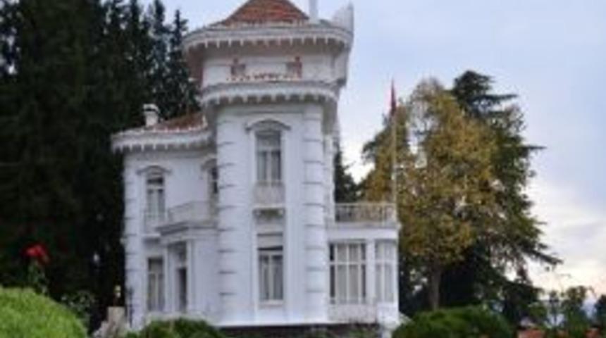 Atat&uuml;rk K&ouml;şk&uuml; Restorasyon &Ccedil;alışmaları Nedeniyle Ziyarete Kapatılıyor