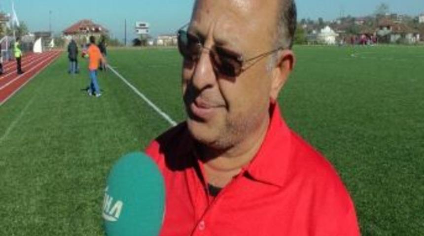 Ak&ccedil;akocaspora Yeni Antren&ouml;r Atandı