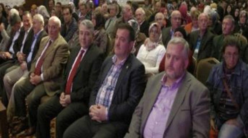 Ak&ccedil;akoca'da Ak Parti Aday Adayı Tanıtım Toplantısı Ş&ouml;len Havasında Yapıldı