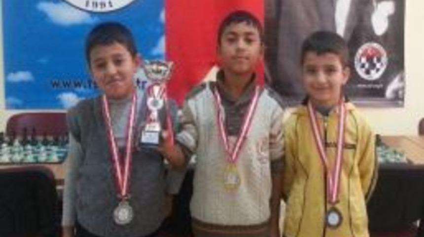 Atat&uuml;rk Haftası Satran&ccedil; Turnuvası