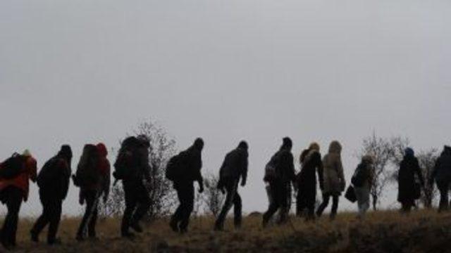 Eksi On Derece Soğukta Ata’nın İzinden Yürüdüler