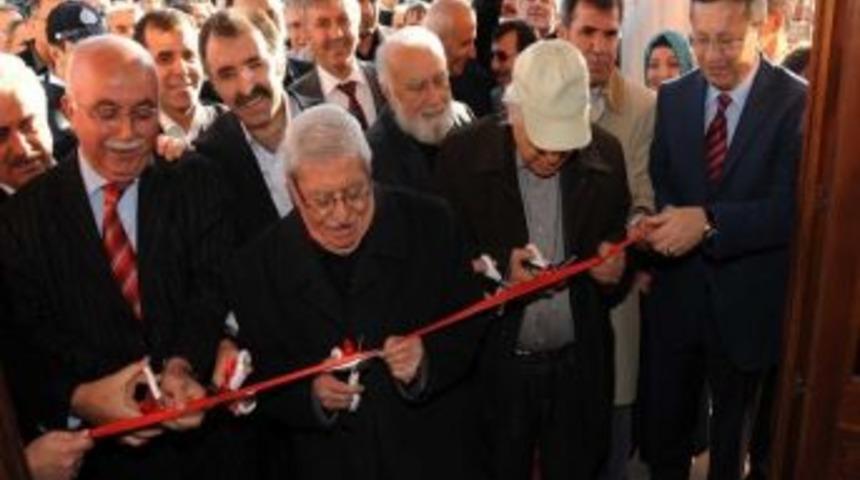 T&uuml;rk Edebiyatı&rsquo;nın &Ouml;nemli İsimleri Altındağ&rsquo;da Buluştu