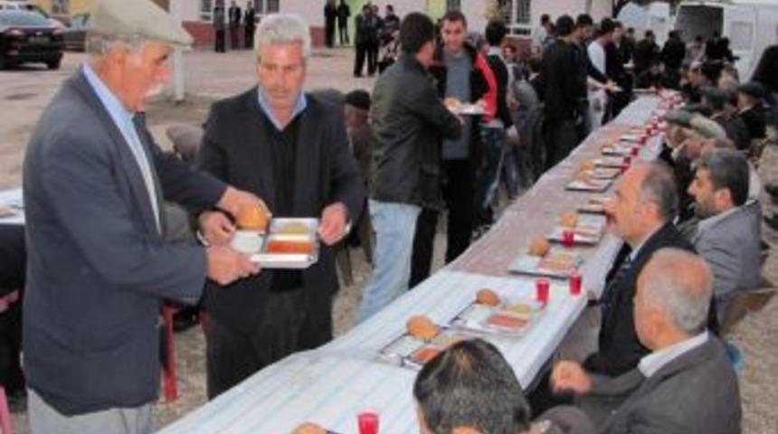 Muharrem Iftarında Birlik Ve Beraberlik Mesajı