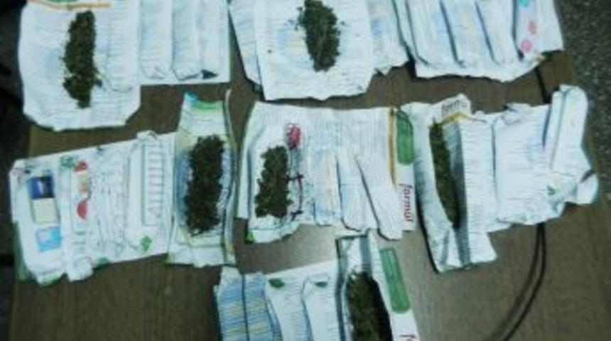 Uyuşturucu Satmaya Geldiği Karab&uuml;k&rsquo;te Yakalandı