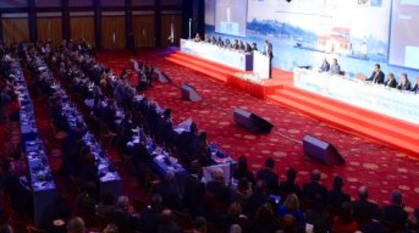 Sosyalist Enternasyonal'de Gezi Eleştirileri